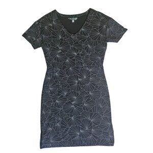 Title Nine Sashiko Dress Womens SZ X-Small Black Short Sleeve Floral Active Golf